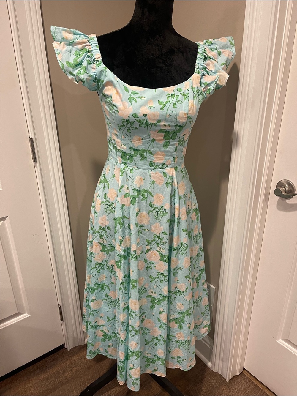 Hill House Mint Floral Puff-Sleeve Midi Dress